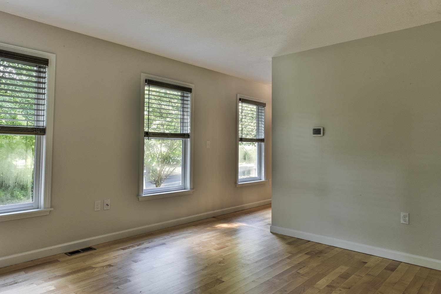 157 North Street Keene, NH 03431 - Photo 16 of 39