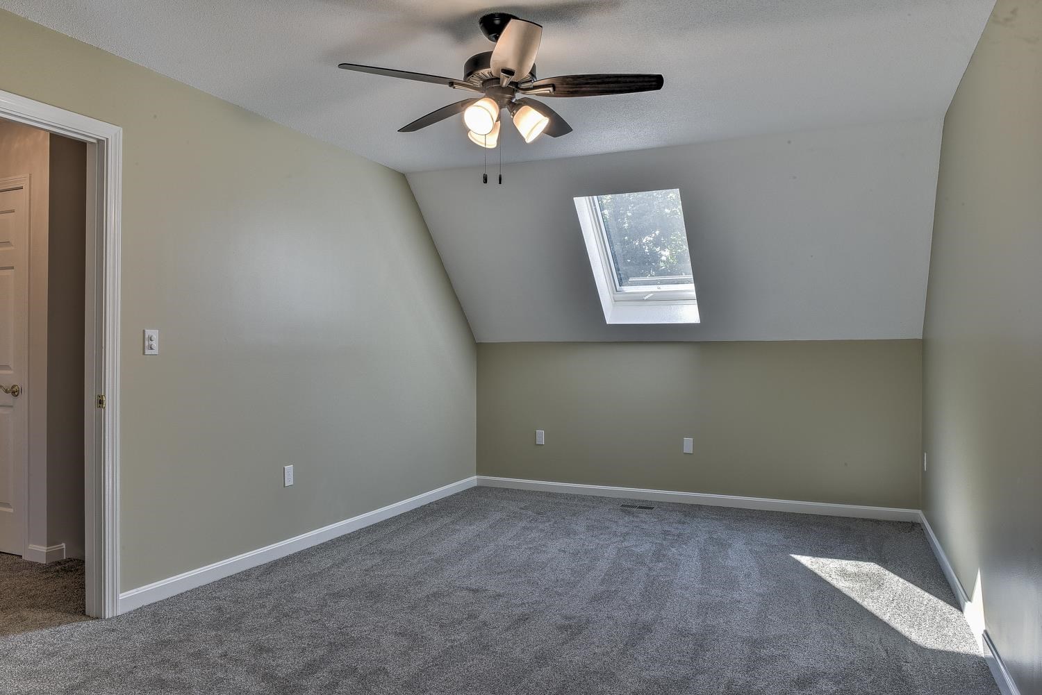157 North Street Keene, NH 03431 - Photo 30 of 39