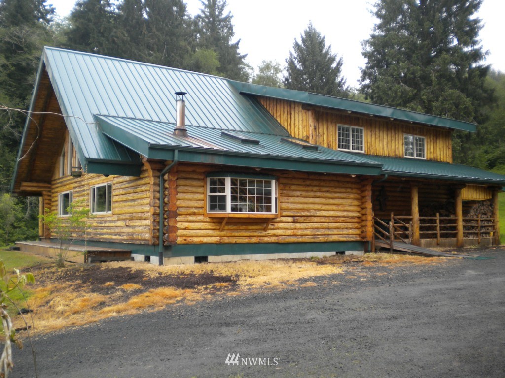 230 Smith Creek Road Raymond, WA 98577 - Photo 2 of 15 Gallery Image 2