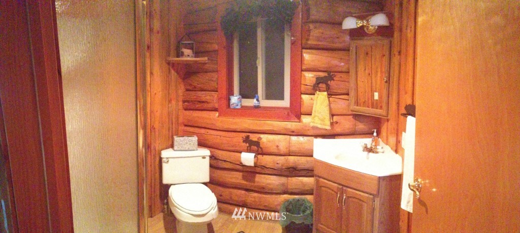 230 Smith Creek Road Raymond, WA 98577 - Photo 13 of 15 Gallery Image 13