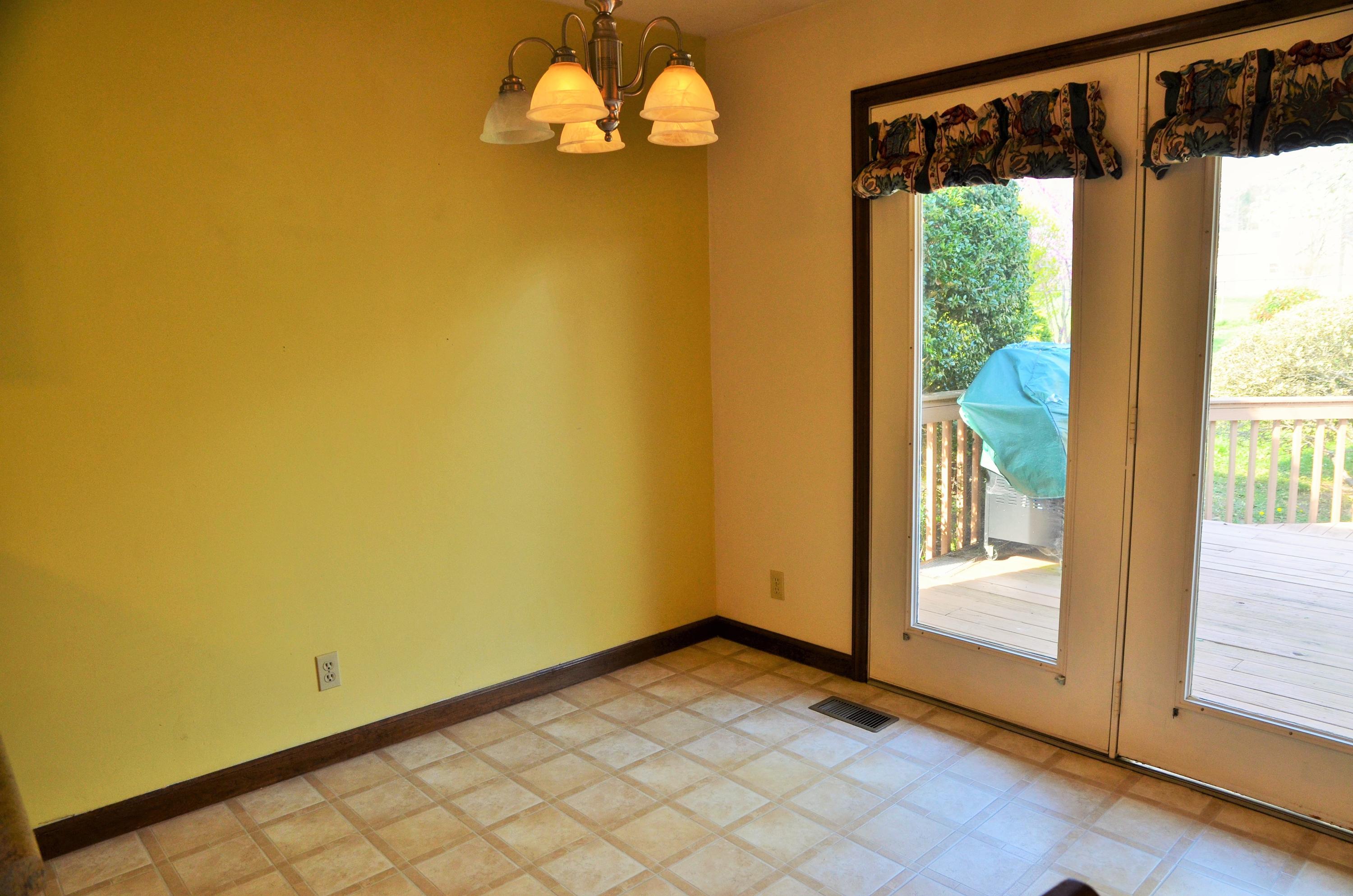 7708 Norwich Road Powell, TN 37849 - Photo 12 of 23 Eat in Kitchen