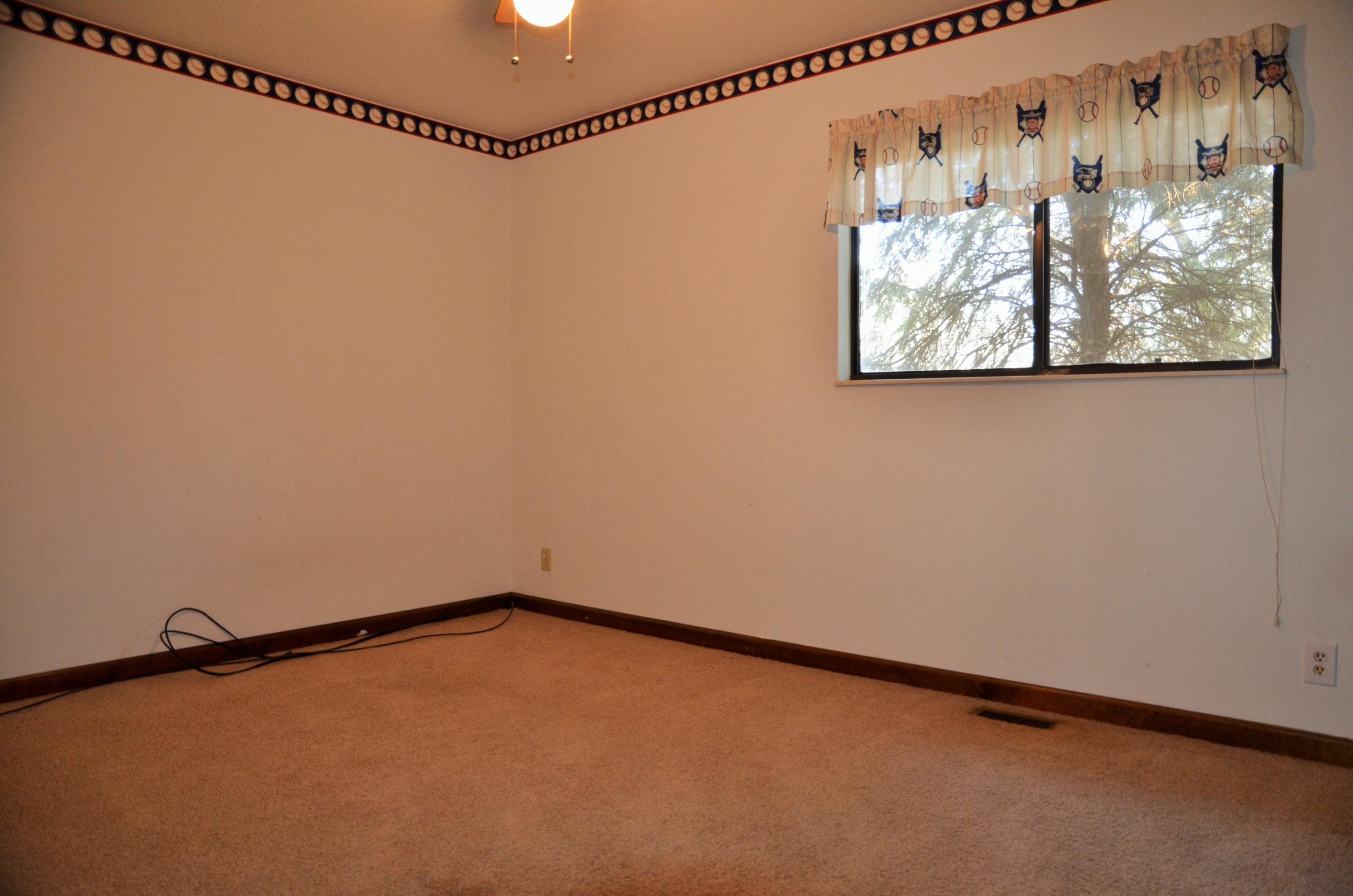 7708 Norwich Road Powell, TN 37849 - Photo 21 of 23 3rd Bedroom