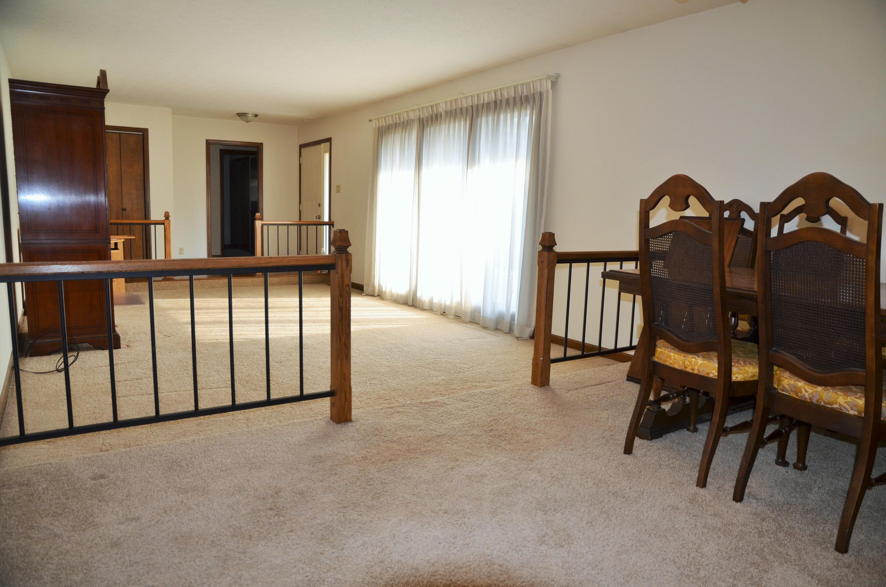 7708 Norwich Road Powell, TN 37849 - Photo 8 of 23 Living Room1.1