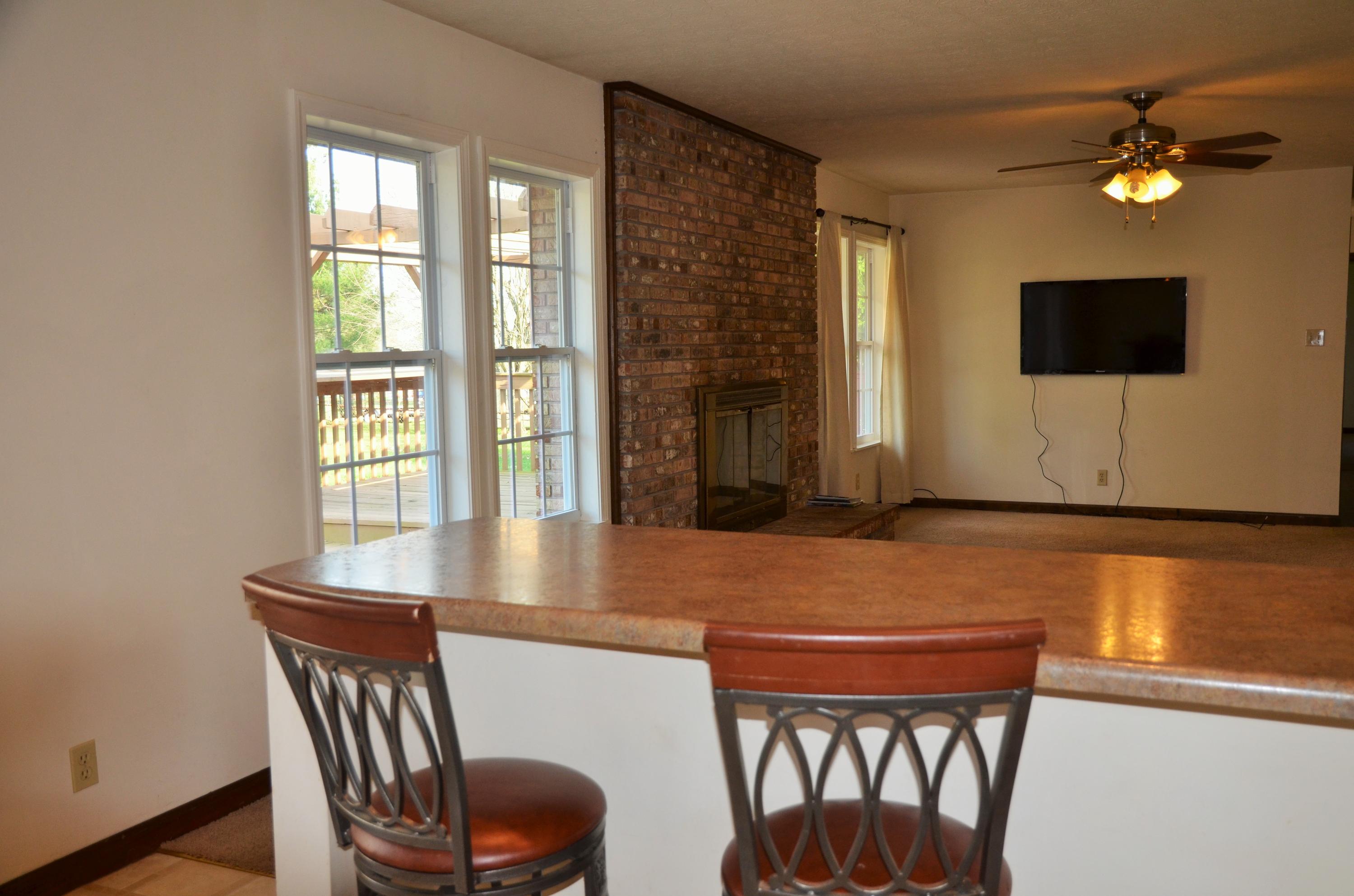 7708 Norwich Road Powell, TN 37849 - Photo 9 of 23 Bar