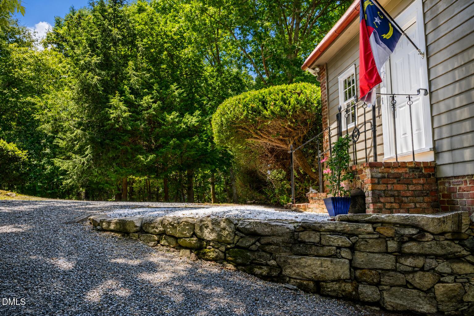 180 Hobbs Road Pittsboro, NC 27312 - Photo 2 of 76 Right side view