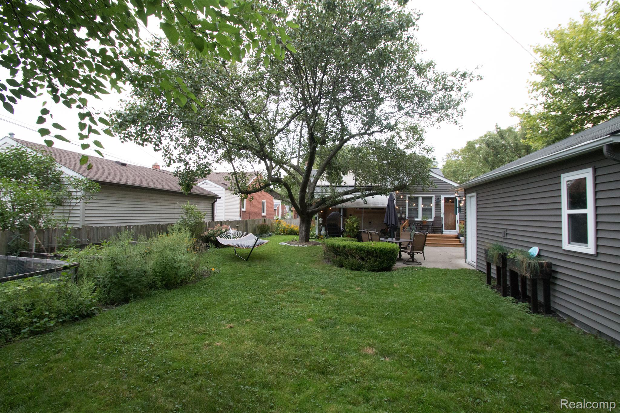 107 Normandy Road Royal Oak, MI 48073 - Photo 31 of 43 Gallery Image 31
