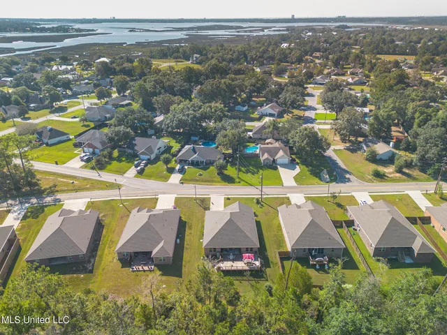 $340,000 | 11209 Shorecrest Road, Biloxi, MS 39532