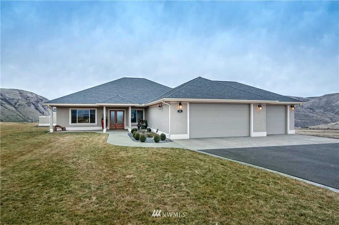 3221 Tozer Road Ellensburg, WA 98926 - Photo 1 of 25 Gallery Image 1