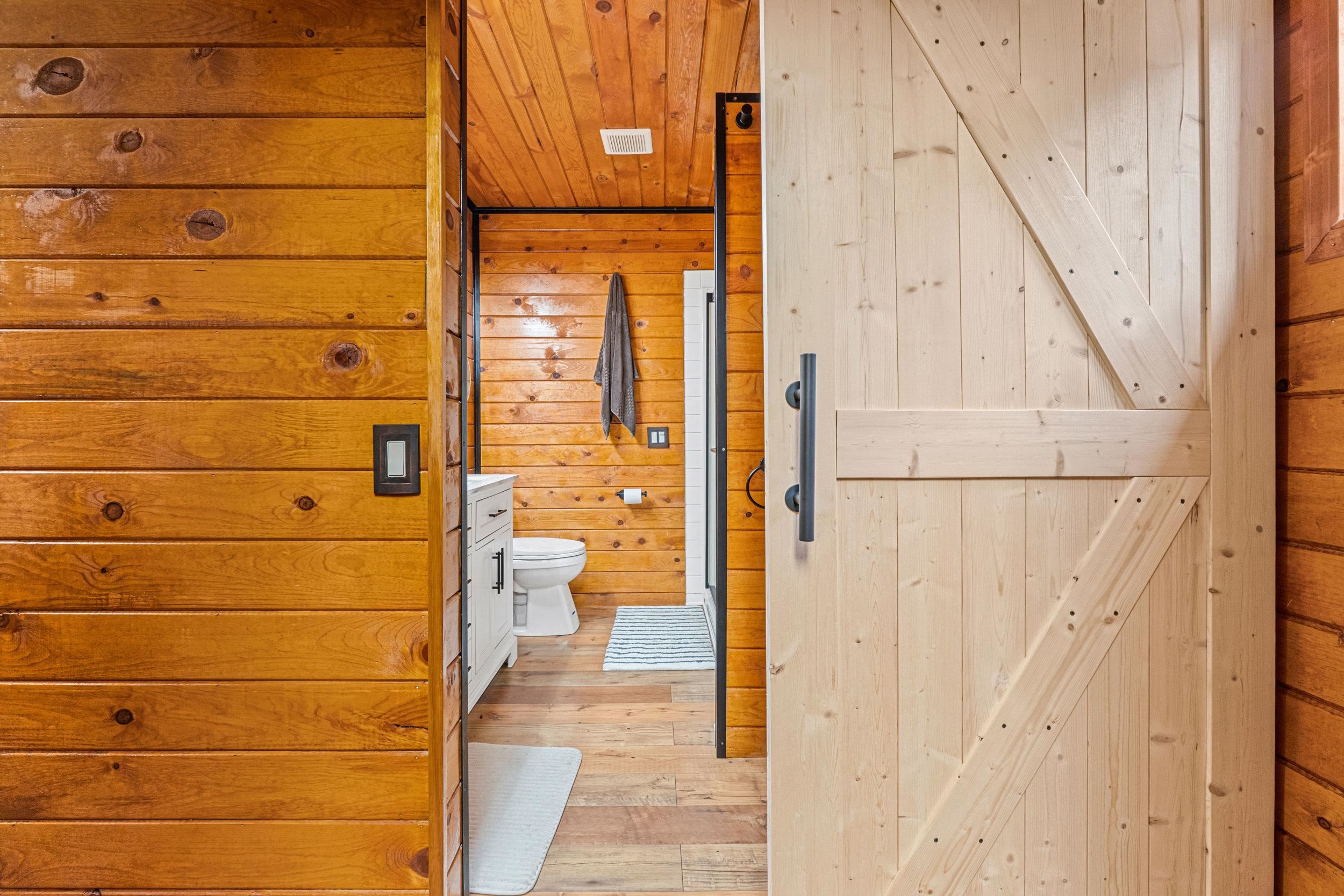 2380 Kettle River Road Kettle Falls, WA 99141 - Photo 15 of 41