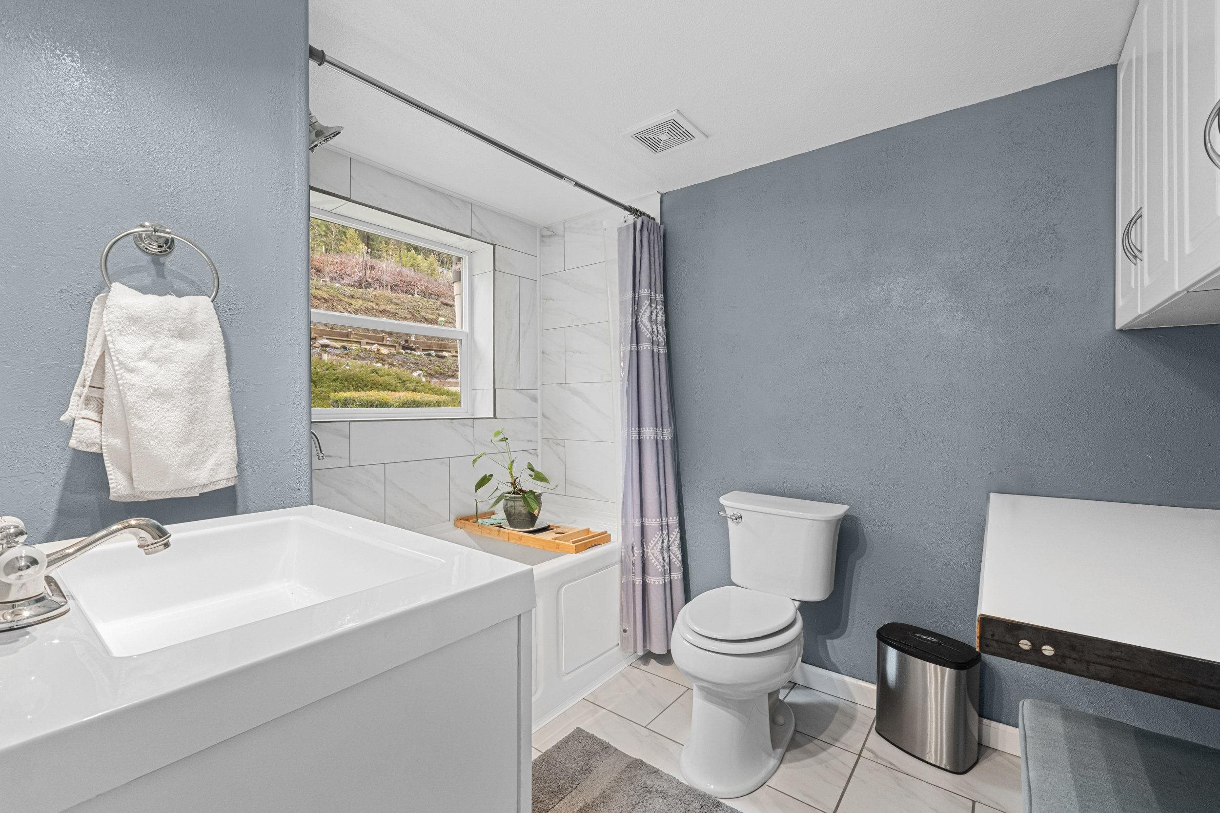 2380 Kettle River Road Kettle Falls, WA 99141 - Photo 19 of 41