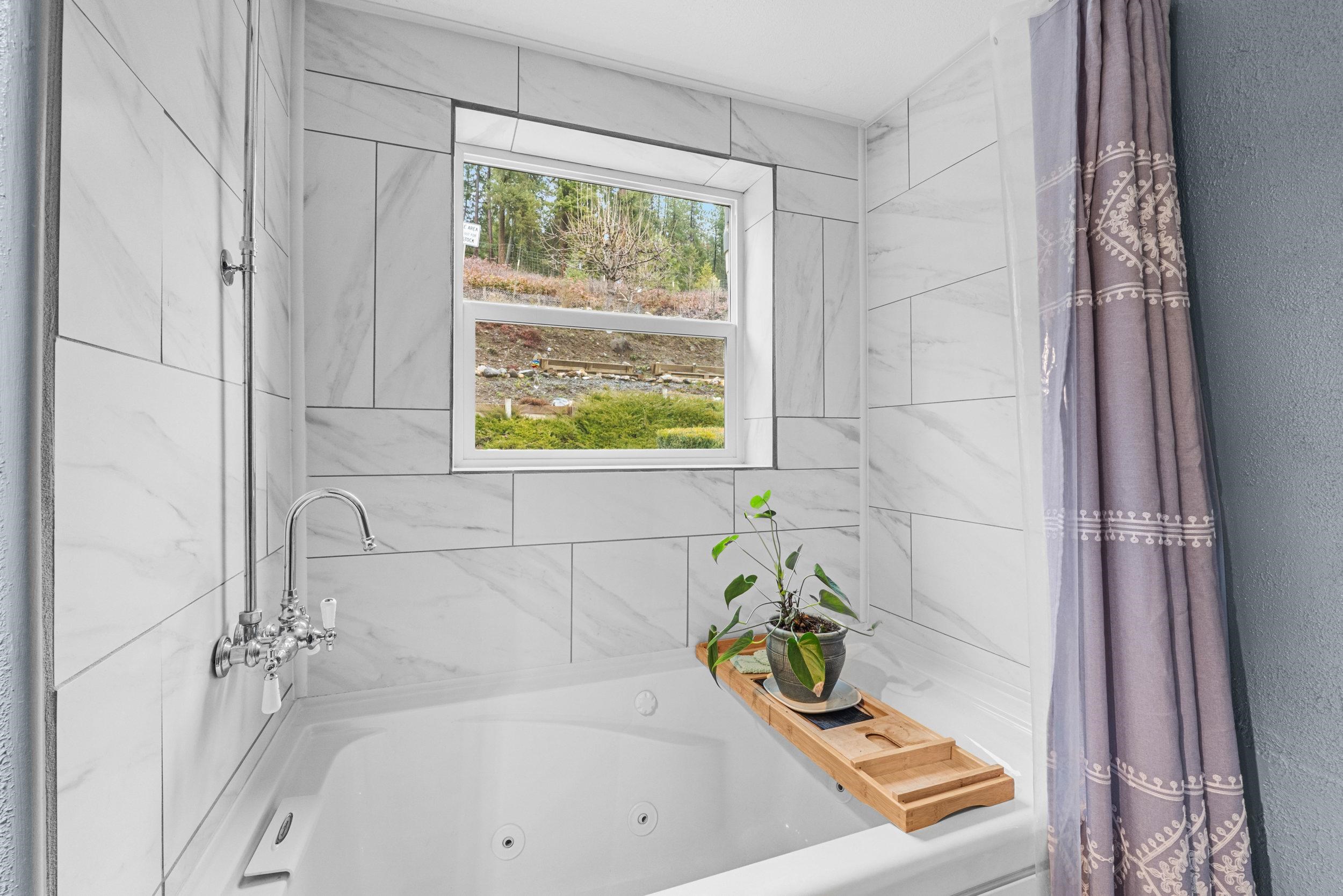 2380 Kettle River Road Kettle Falls, WA 99141 - Photo 20 of 41