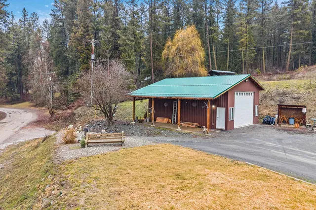 $575,000 | 2380 Kettle River Road, Kettle Falls, WA 99141