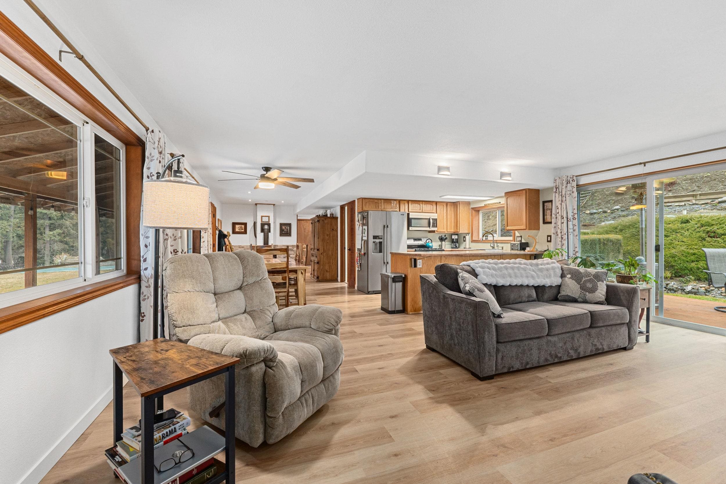 2380 Kettle River Road Kettle Falls, WA 99141 - Photo 9 of 41