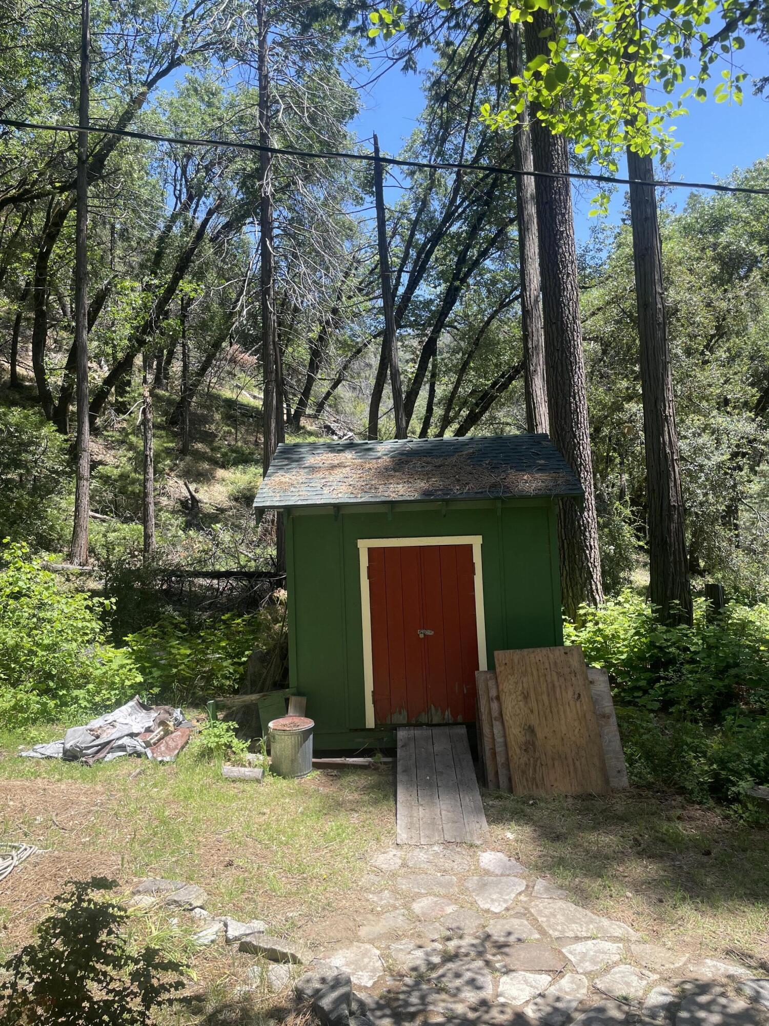 2128 Ferguson Drive Camp Nelson, CA 93265 - Photo 21 of 23