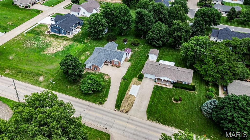 297 Maple Summit Road Jerseyville, IL 62052 - Photo 3 of 79