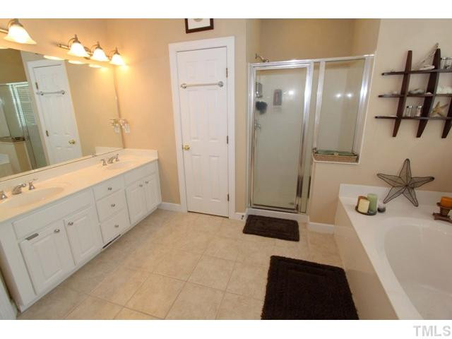 5023 Perception Lane Raleigh, NC 27613 - Photo 11 of 25 Photo 11