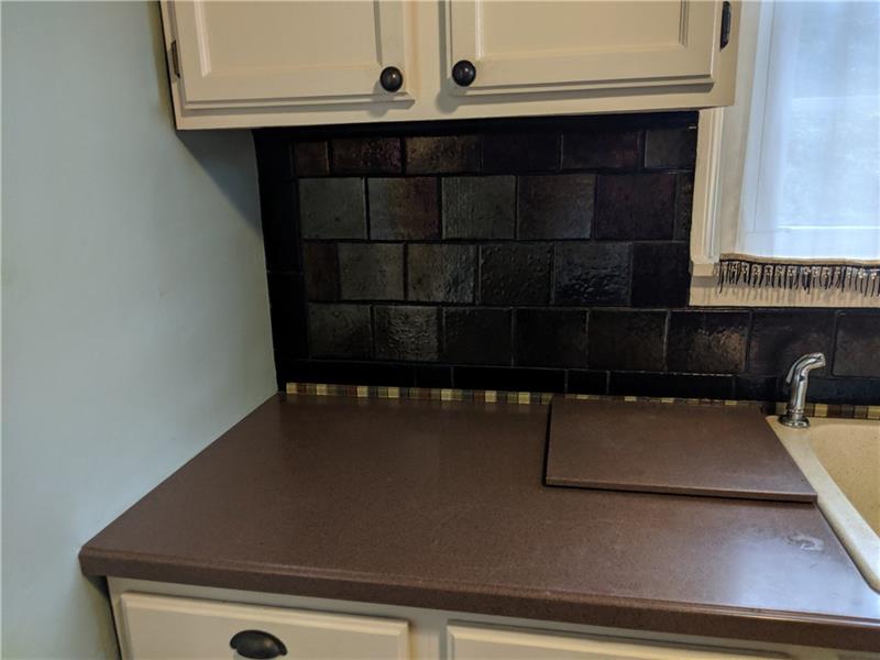1064 Brinton Road Pittsburgh, PA 15221 - Photo 15 of 24 Gallery Image 15
