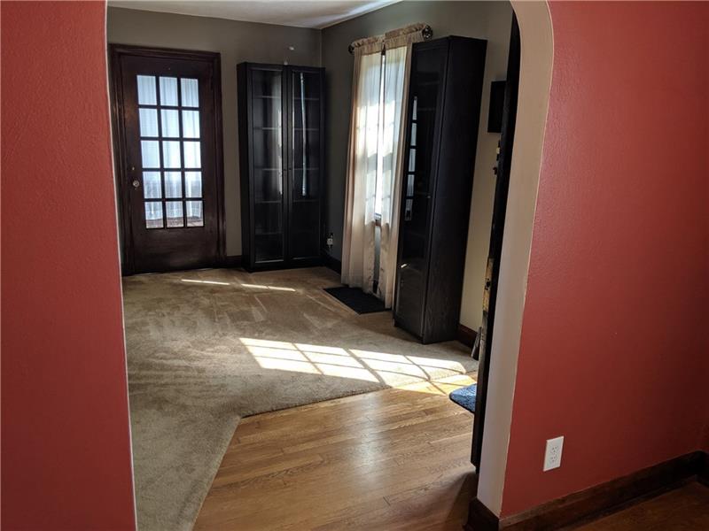 1064 Brinton Road Pittsburgh, PA 15221 - Photo 21 of 24 Gallery Image 21