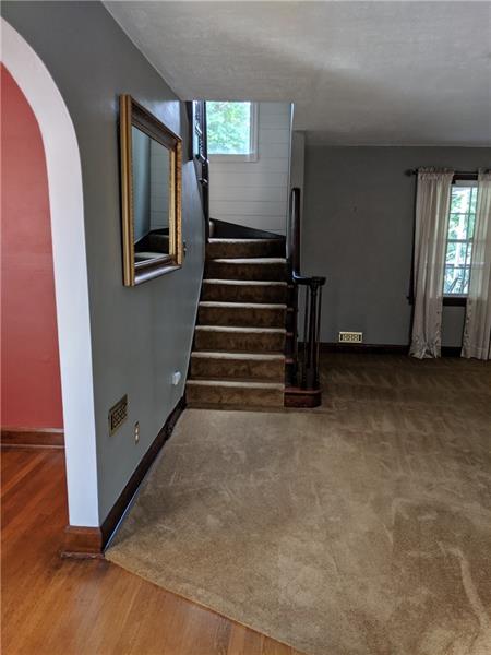 1064 Brinton Road Pittsburgh, PA 15221 - Photo 22 of 24 Gallery Image 22