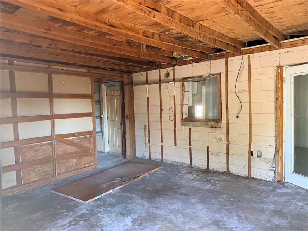 708 Glad Road Winter Haven, FL 33880 - Photo 5 of 14