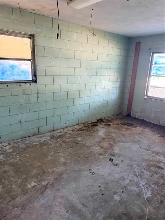 708 Glad Road Winter Haven, FL 33880 - Photo 10 of 14