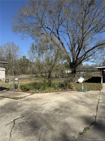 $234,500 | 2263 North Park Lane, Lake Charles, LA 70611