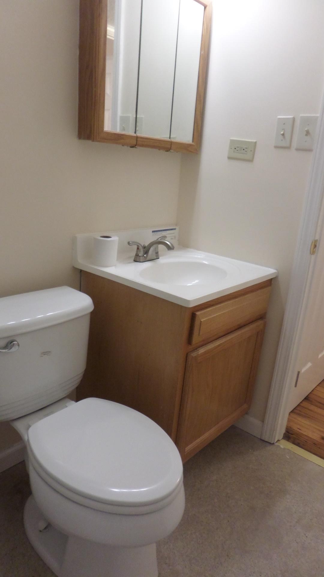 329 East Fairview Road Oak Ridge, TN 37830 - Photo 14 of 21 Full Bathroom