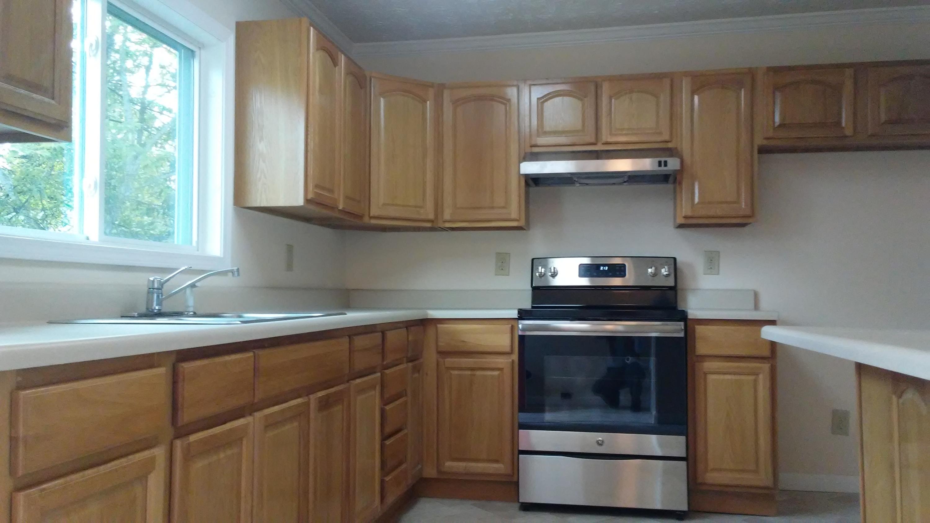 329 East Fairview Road Oak Ridge, TN 37830 - Photo 4 of 21 Kitchen