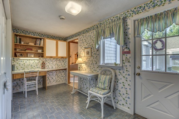7 Simonds Road Winchester, MA 01890 - Photo 7 of 22 Gallery Image 7