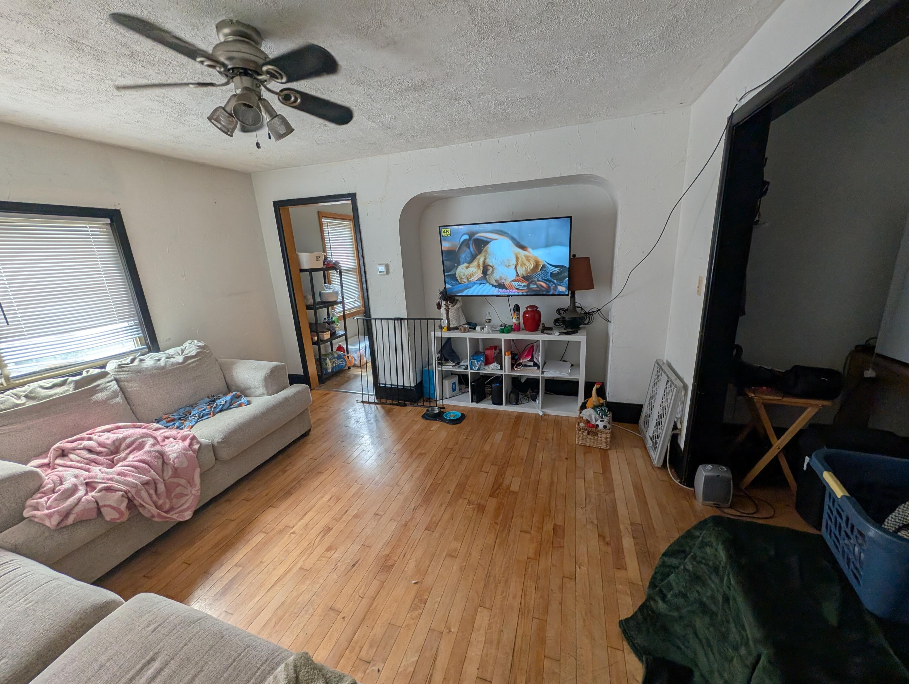 157 North Hawley Road Milwaukee, WI 53213 - Photo 26 of 28 Living Room Lower