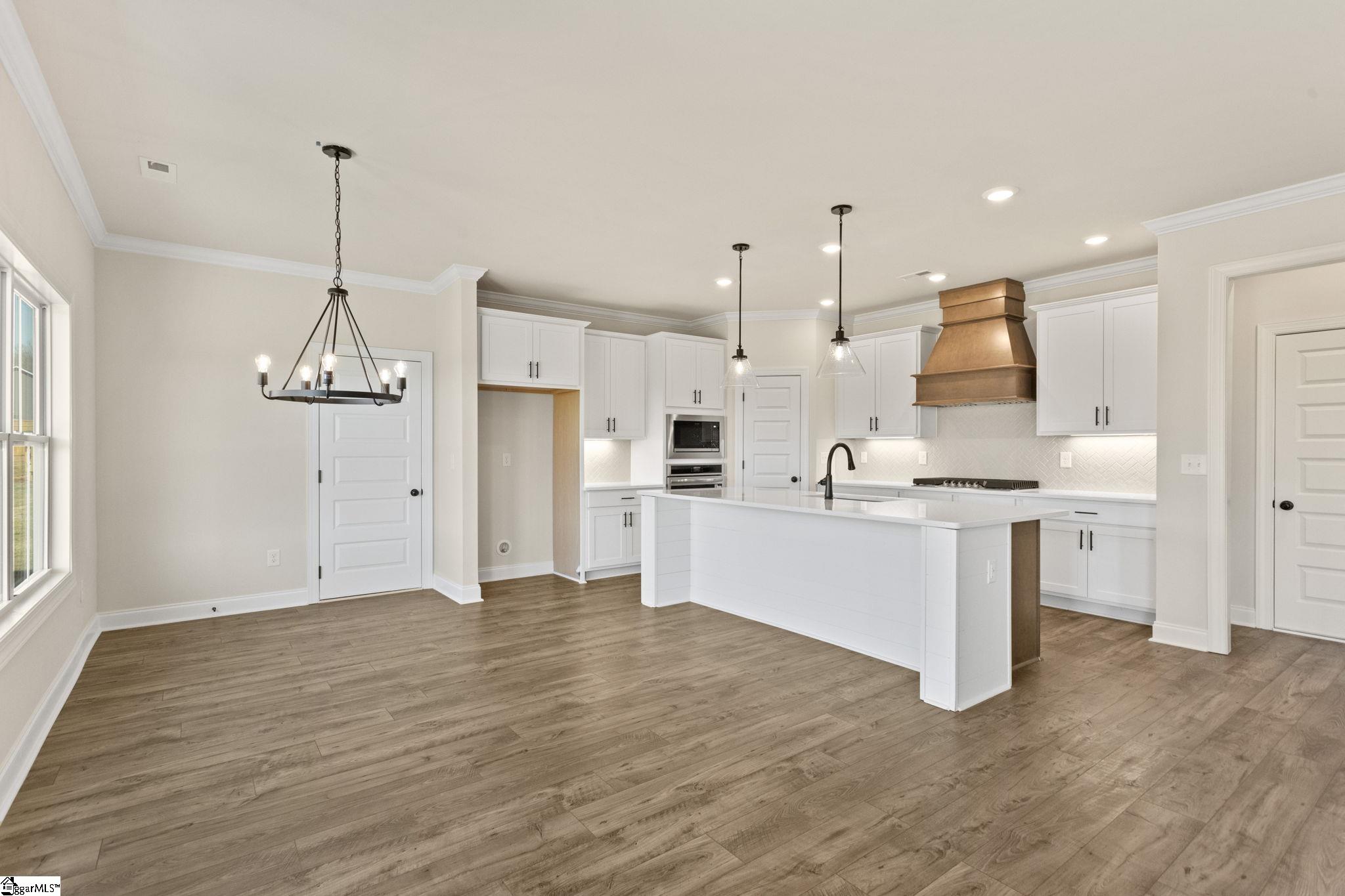 89 Boggs Road Pelzer, SC 29669 - Photo 10 of 32
