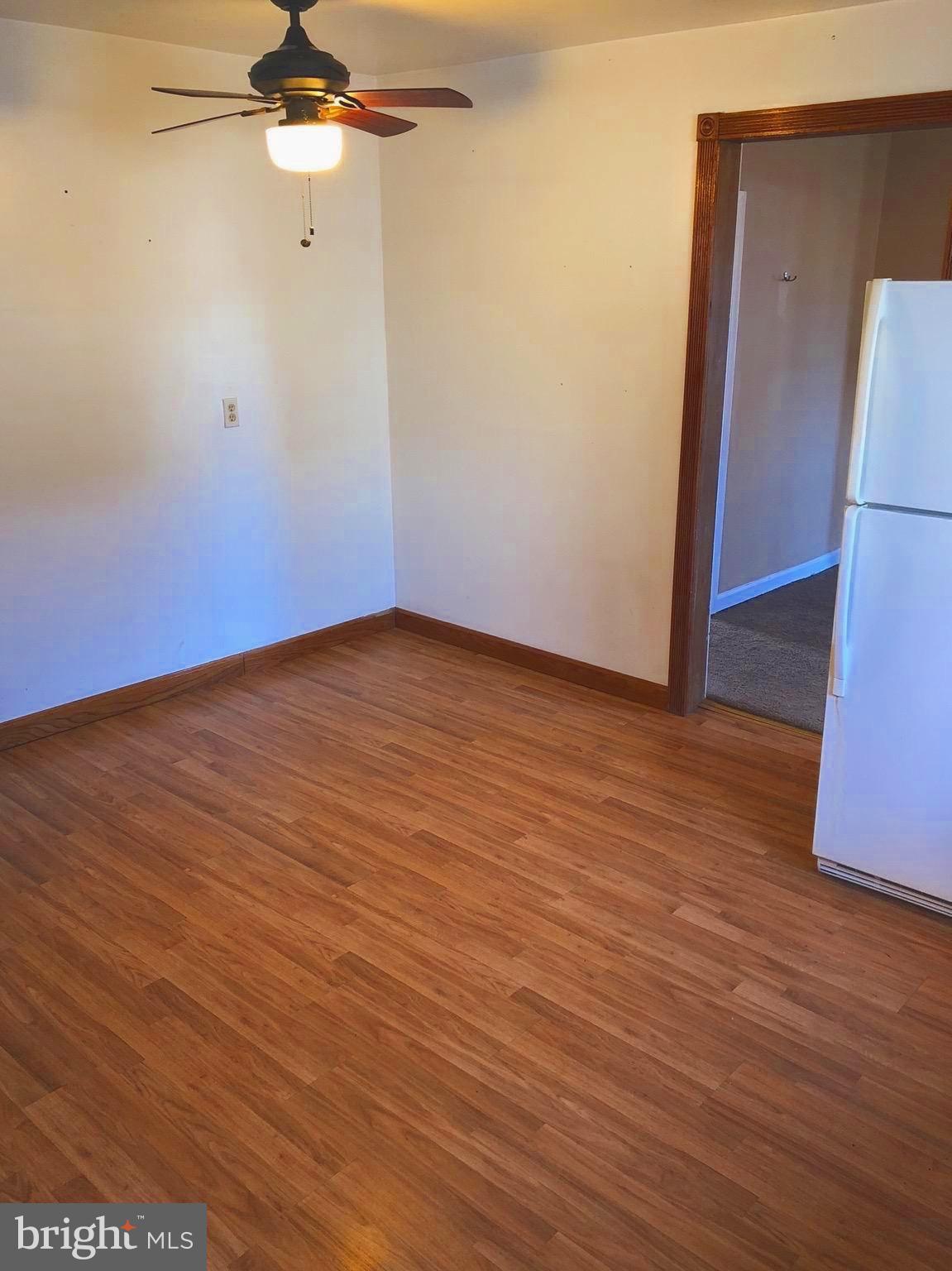 7641 Old Battle Grove Road Baltimore, MD 21222 - Photo 10 of 17 Kitchen