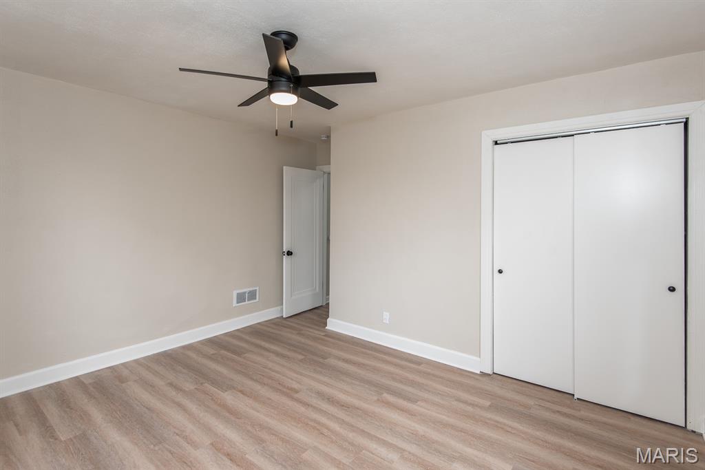 4048 Buckley Road Mehlville, MO 63125 - Photo 19 of 59