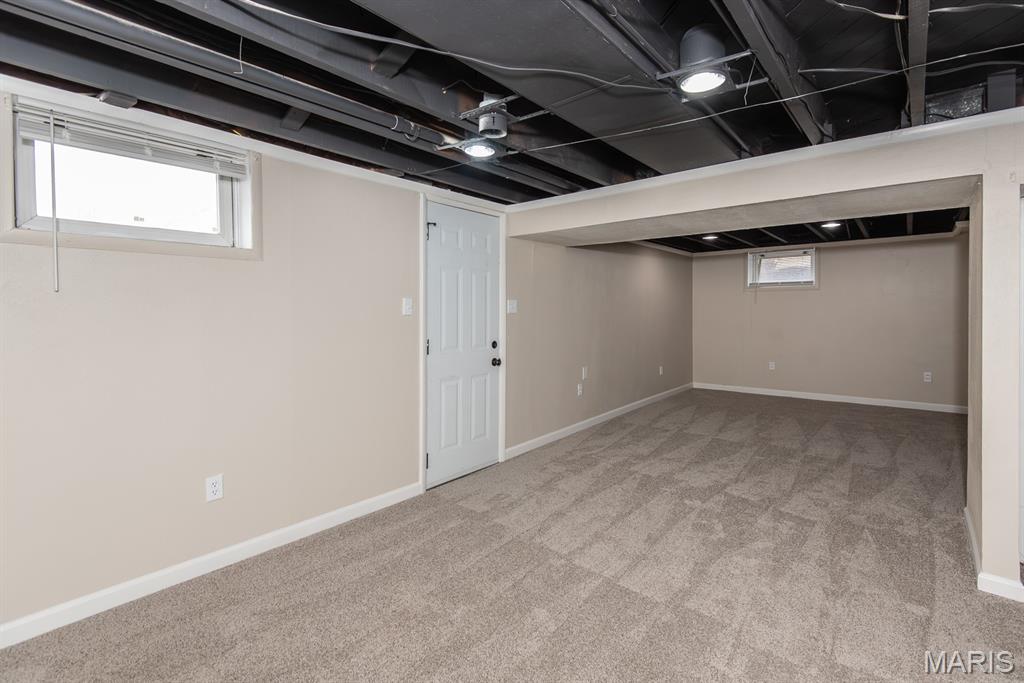 4048 Buckley Road Mehlville, MO 63125 - Photo 38 of 59