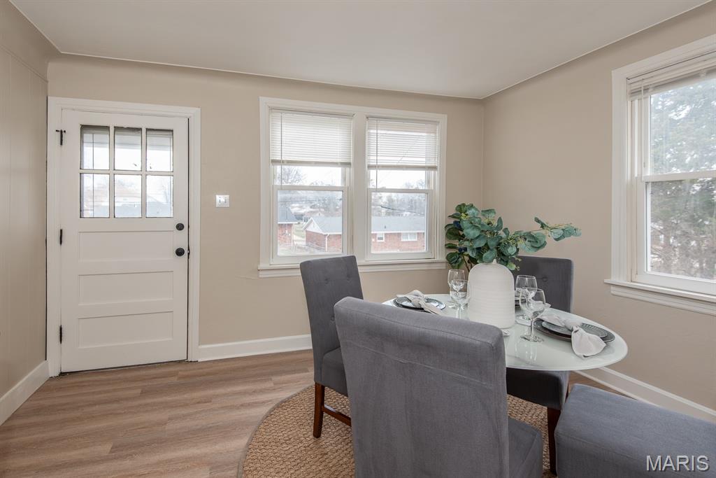 4048 Buckley Road Mehlville, MO 63125 - Photo 4 of 59