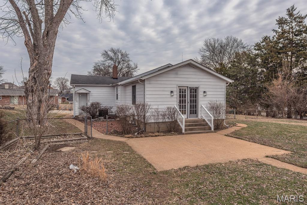4048 Buckley Road Mehlville, MO 63125 - Photo 58 of 59