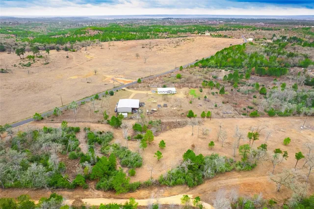 a view of a lake with outdoor space