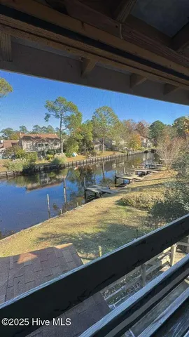 $175,000 | 52 Quarterdeck Townes, Unit TOWNES, New Bern, NC 28562