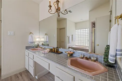 $550,000 | 80 Family Circle, Hutto, TX 78634