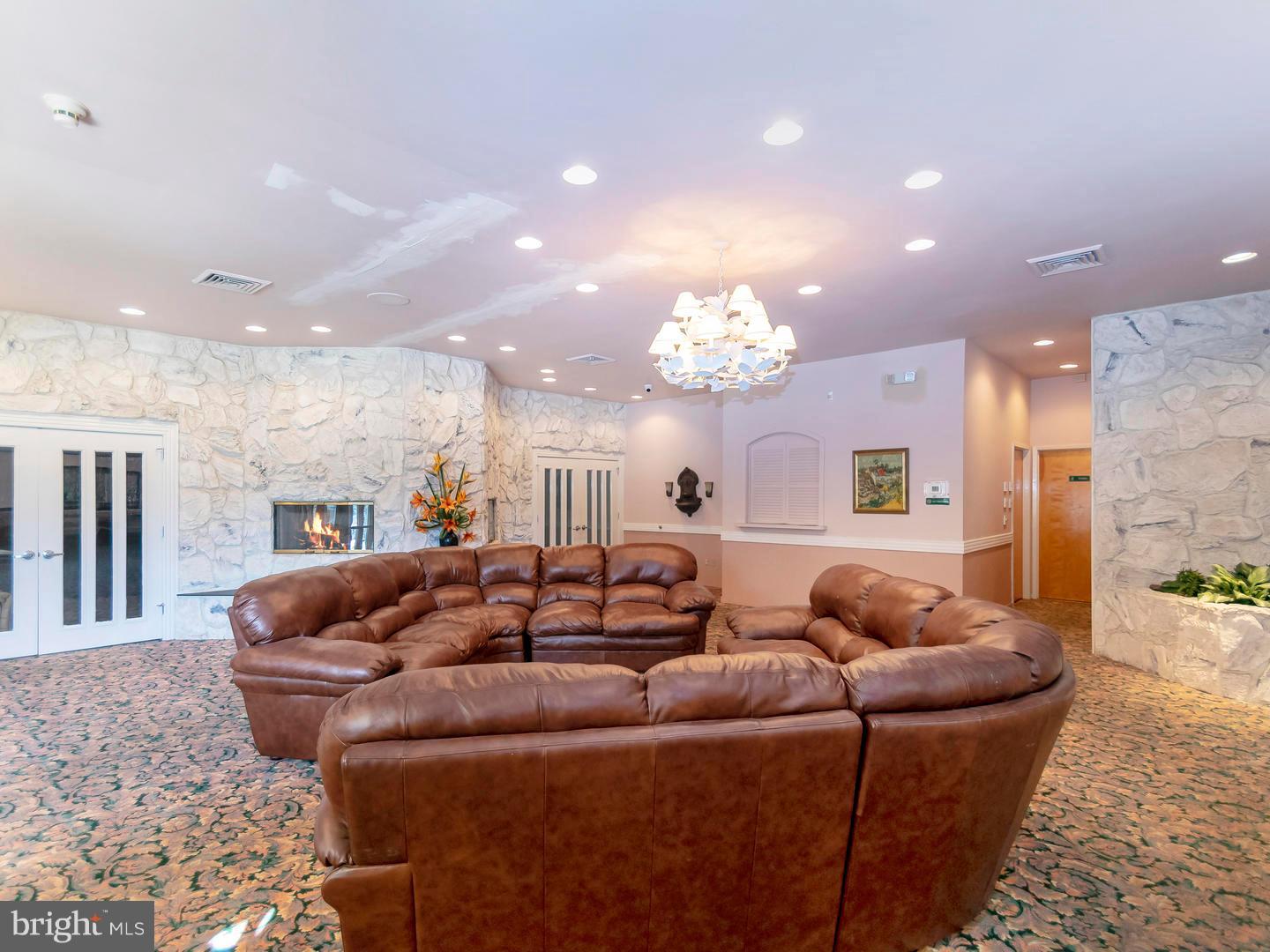 9200 Blue Grass Road, Unit H187 Philadelphia, PA 19114 - Photo 21 of 27 Gallery Image 21