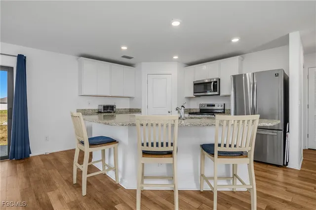 $2,100 | 839 Yellow Bird Drive, Fort Myers, FL 33913