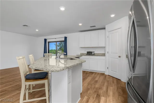 $2,100 | 839 Yellow Bird Drive, Fort Myers, FL 33913