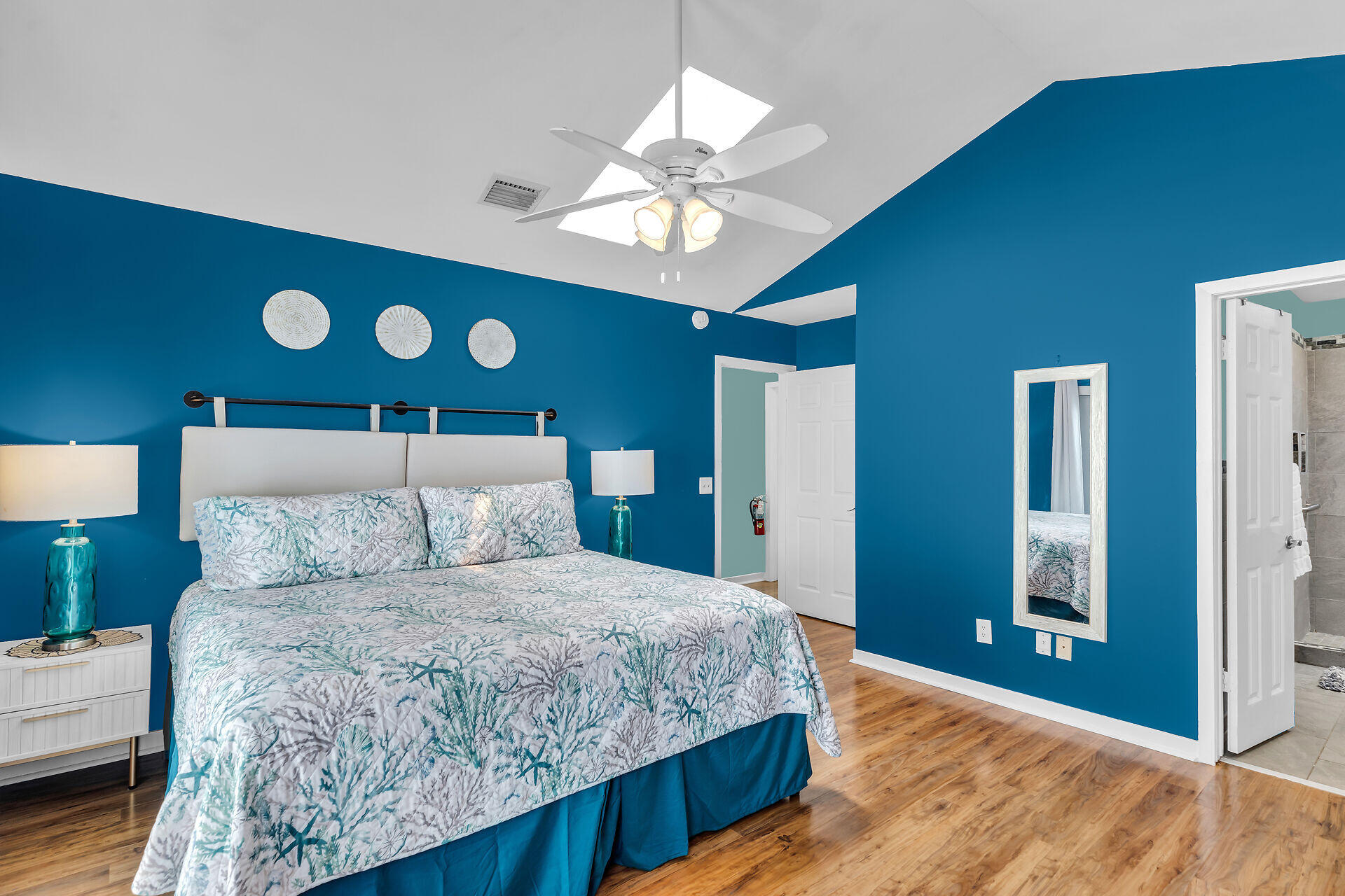 1075 Duval Street, Unit R10 Key West, FL 33040 - Photo 20 of 38 virtual-tour-358798-mls-high-res-image-2