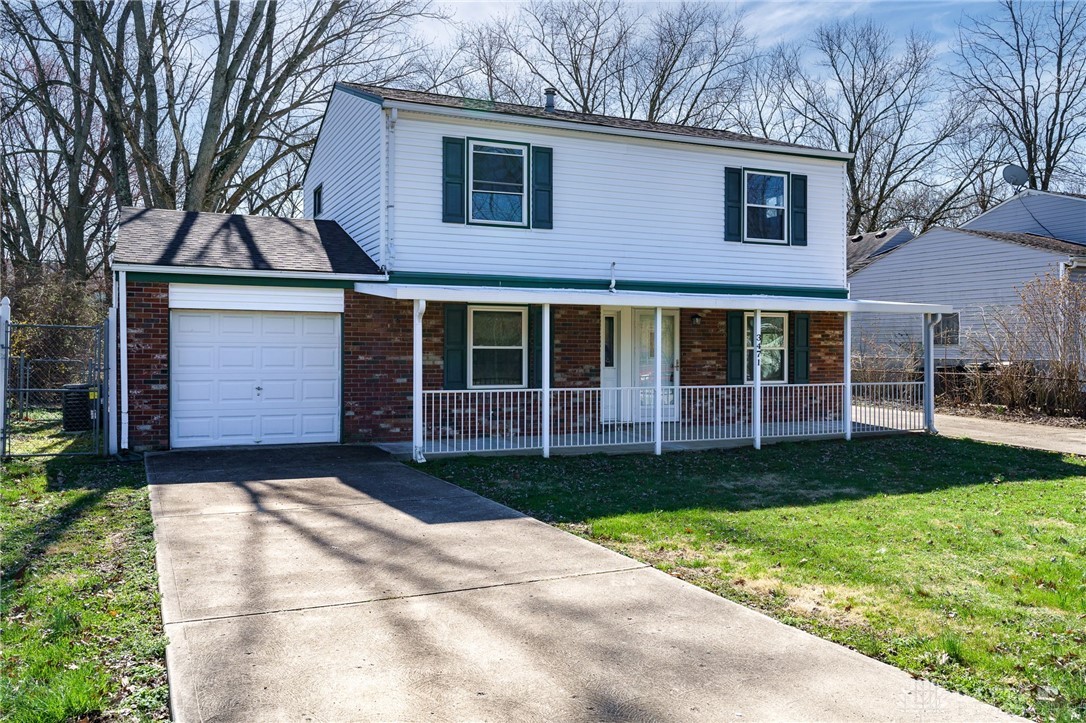3471 Springdale Road Cincinnati, OH 45251 - Photo 3 of 32 Gallery Image 3