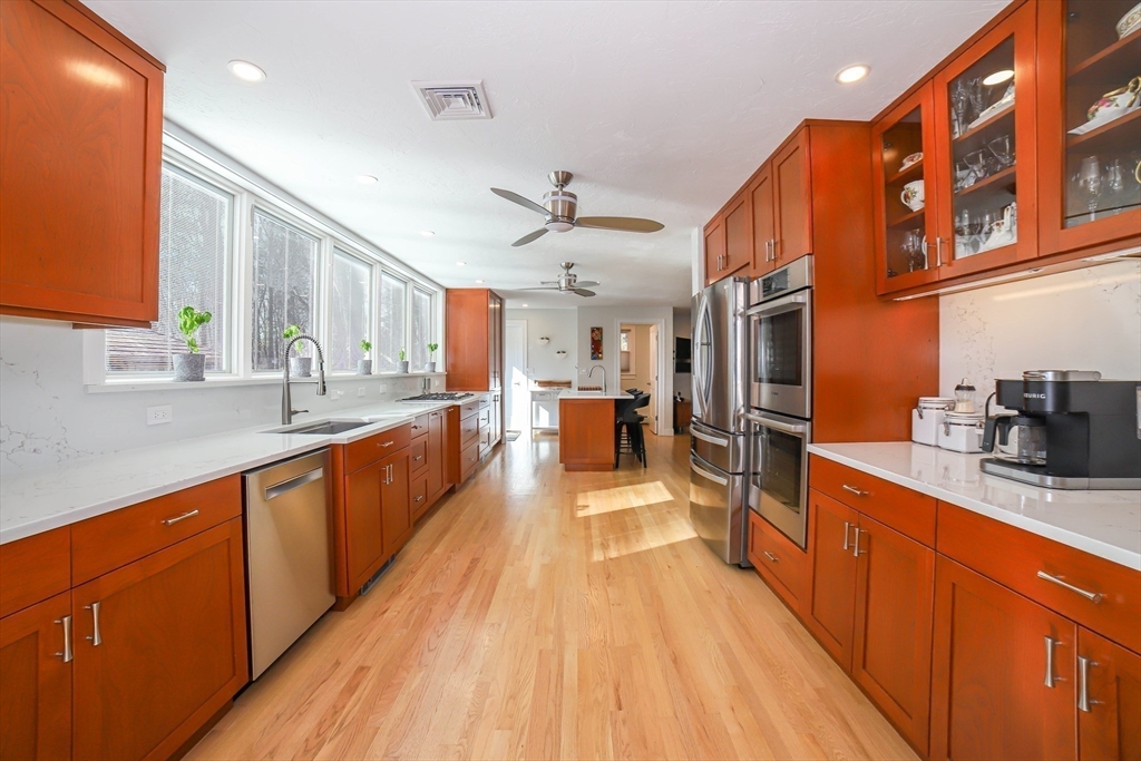 32 S Road Holden, MA 01520 - Photo 13 of 34 Gallery Image 13