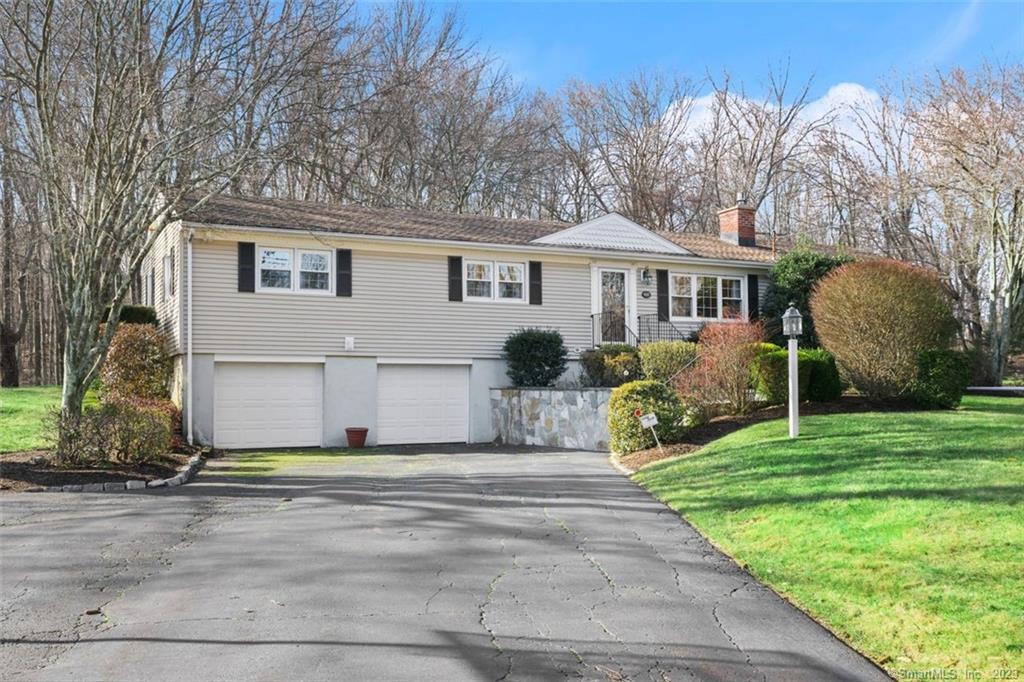 627 Booth Hill Road Shelton, CT 06484 - Photo 1 of 1