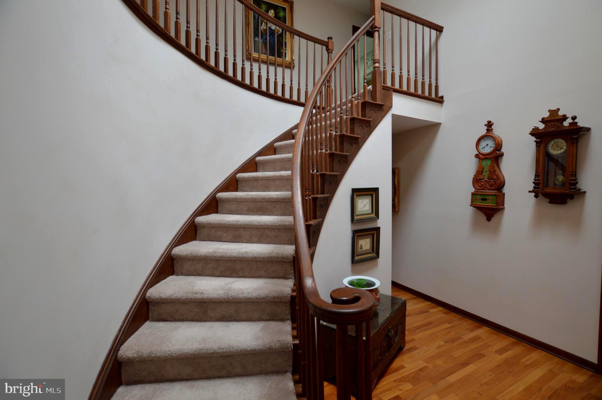 421 Timber Circle Wayne, PA 19087 - Photo 8 of 47 2-Story Foyer