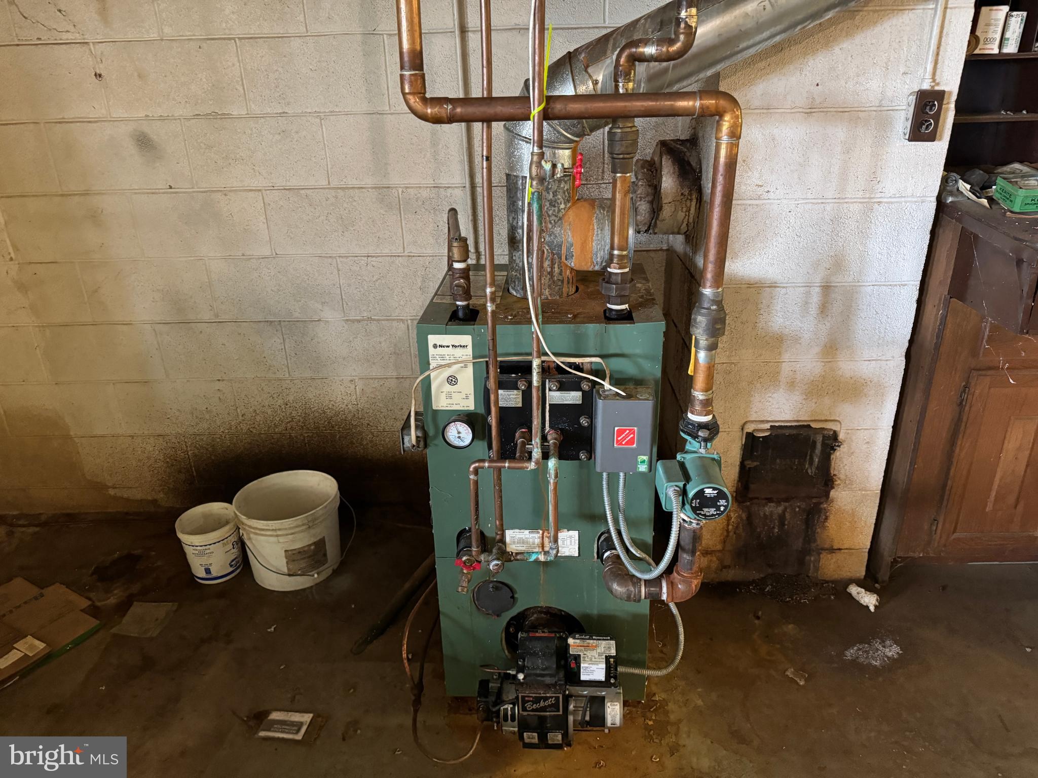 13677 Piney Ridge Road Huntingdon, PA 16652 - Photo 77 of 93 a bathroom with a sink and a mirror