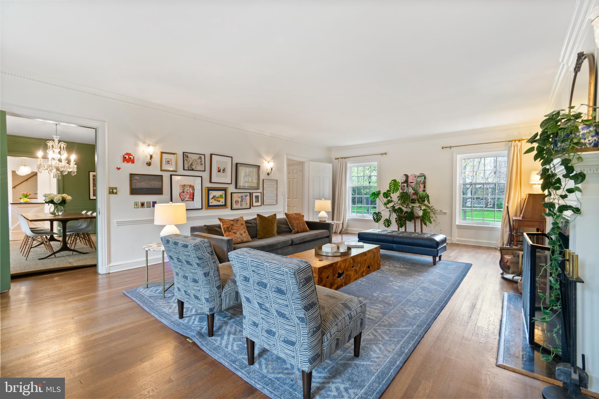 211 Lambeth Road Baltimore, MD 21218 - Photo 25 of 55 a living room with furniture and a wooden floor