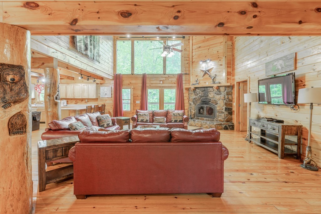 2548 Happy Hollow Road Sevierville, TN 37862 - Photo 10 of 60 Gallery Image 10